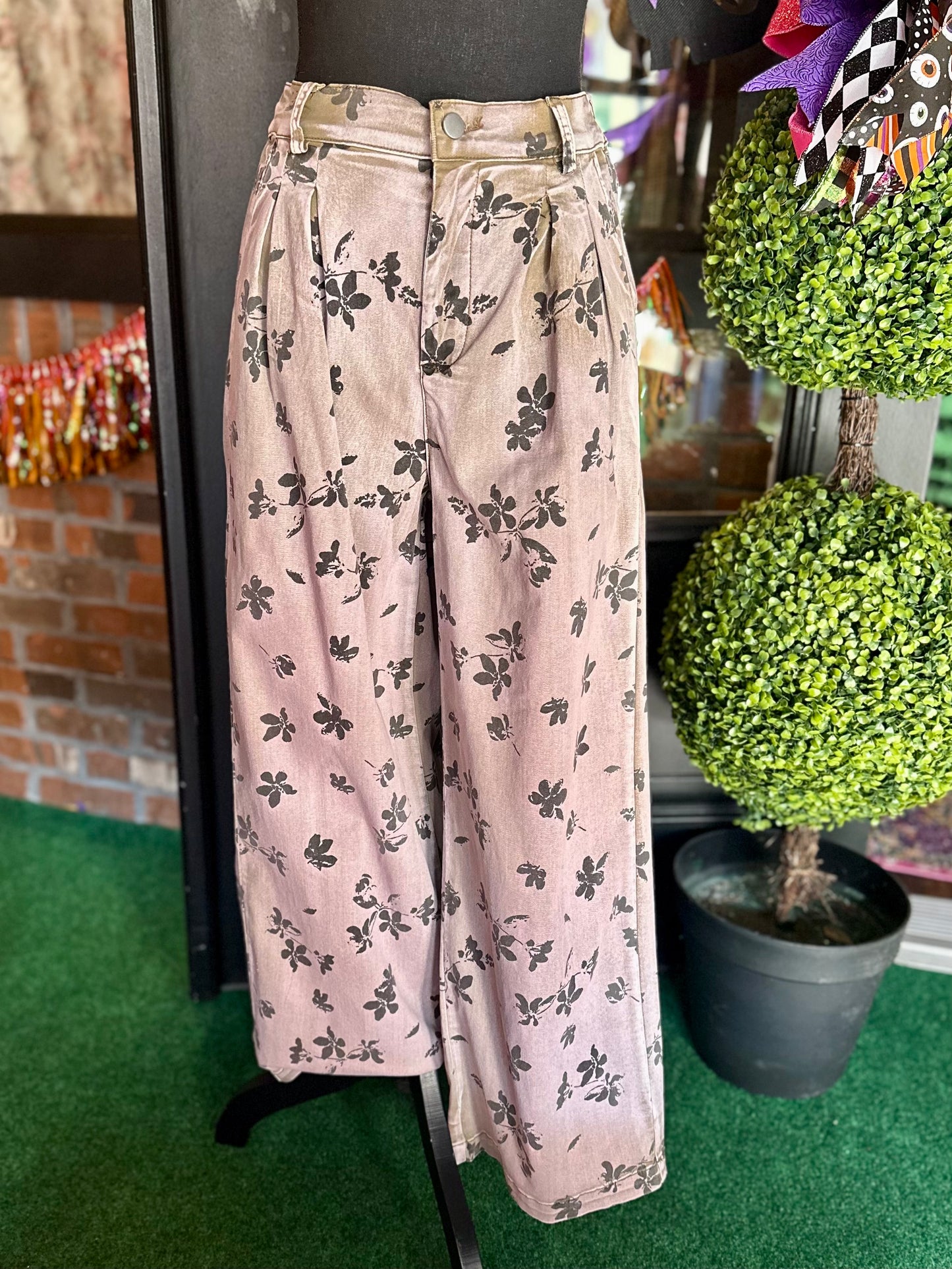 Floral Printed Wide Leg Pants