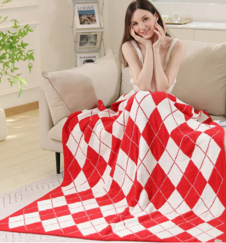 ComfyLuxe GameDay Argyle Pattern Throw Blankets