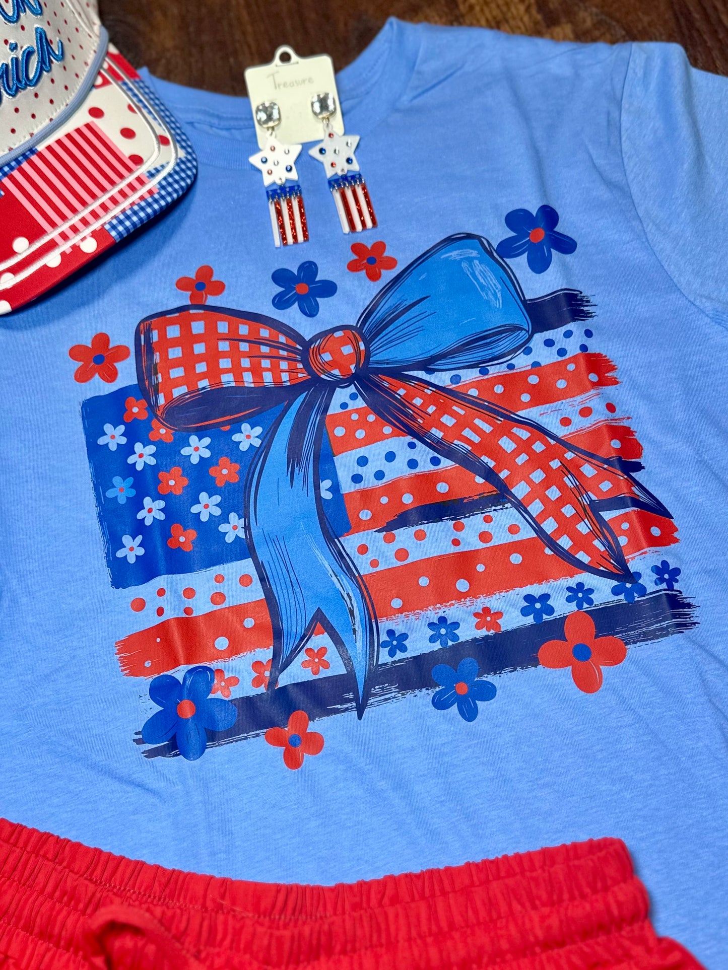 Floral Patriotic Bow & Flag T-Shirt