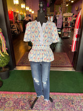 Load image into Gallery viewer, Short Sleeve Woven Floral &amp; Bow Print Blouse
