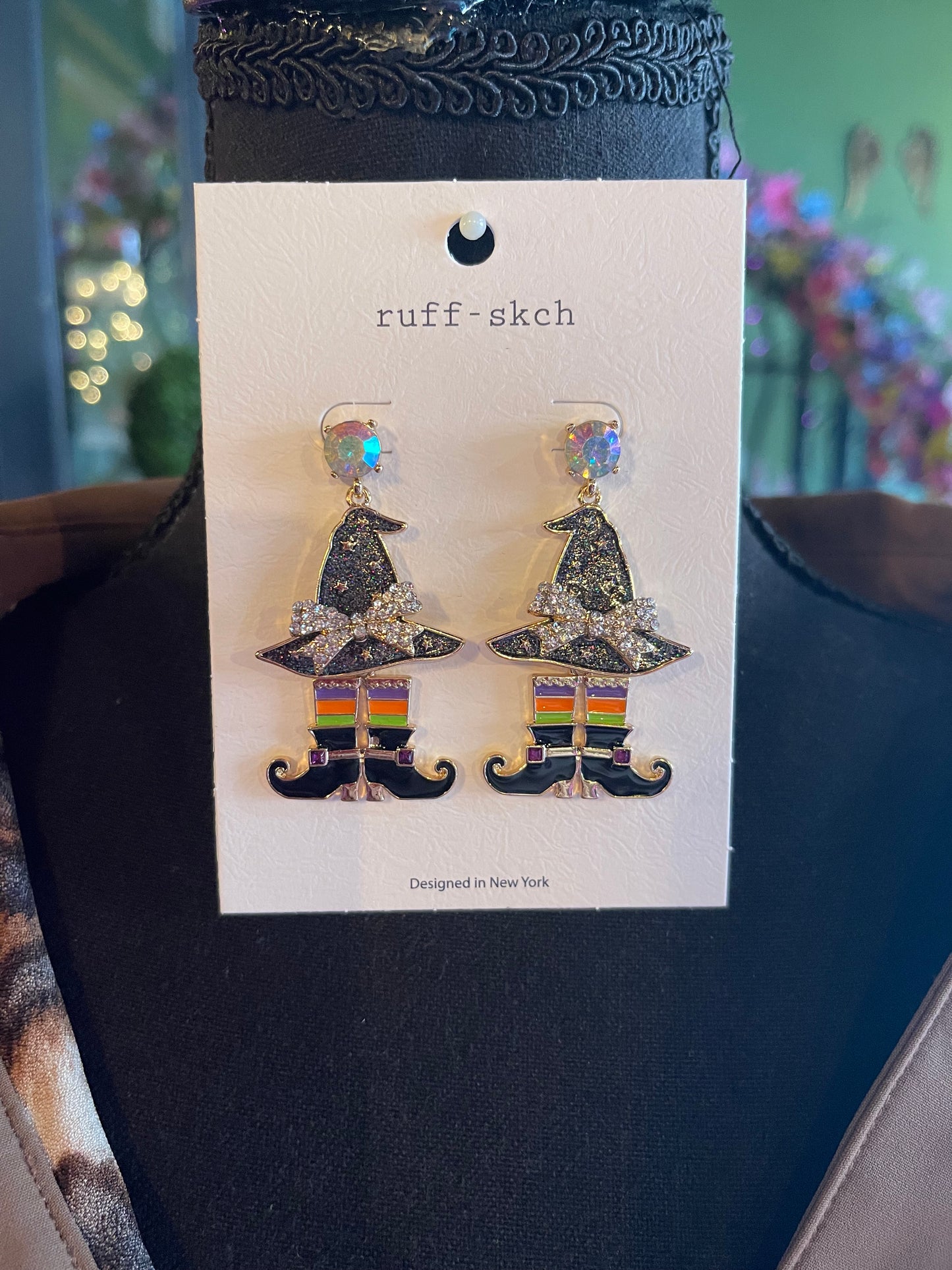 Rhinestone Paved Witch’s Hat & Boots Earrings