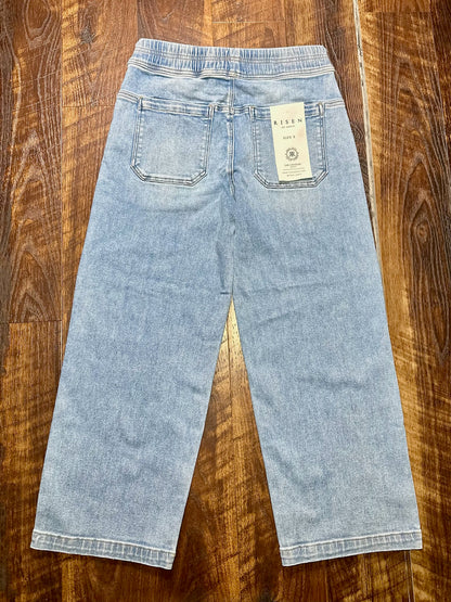 Risen Elastic Band Cropped Baggy Jeans