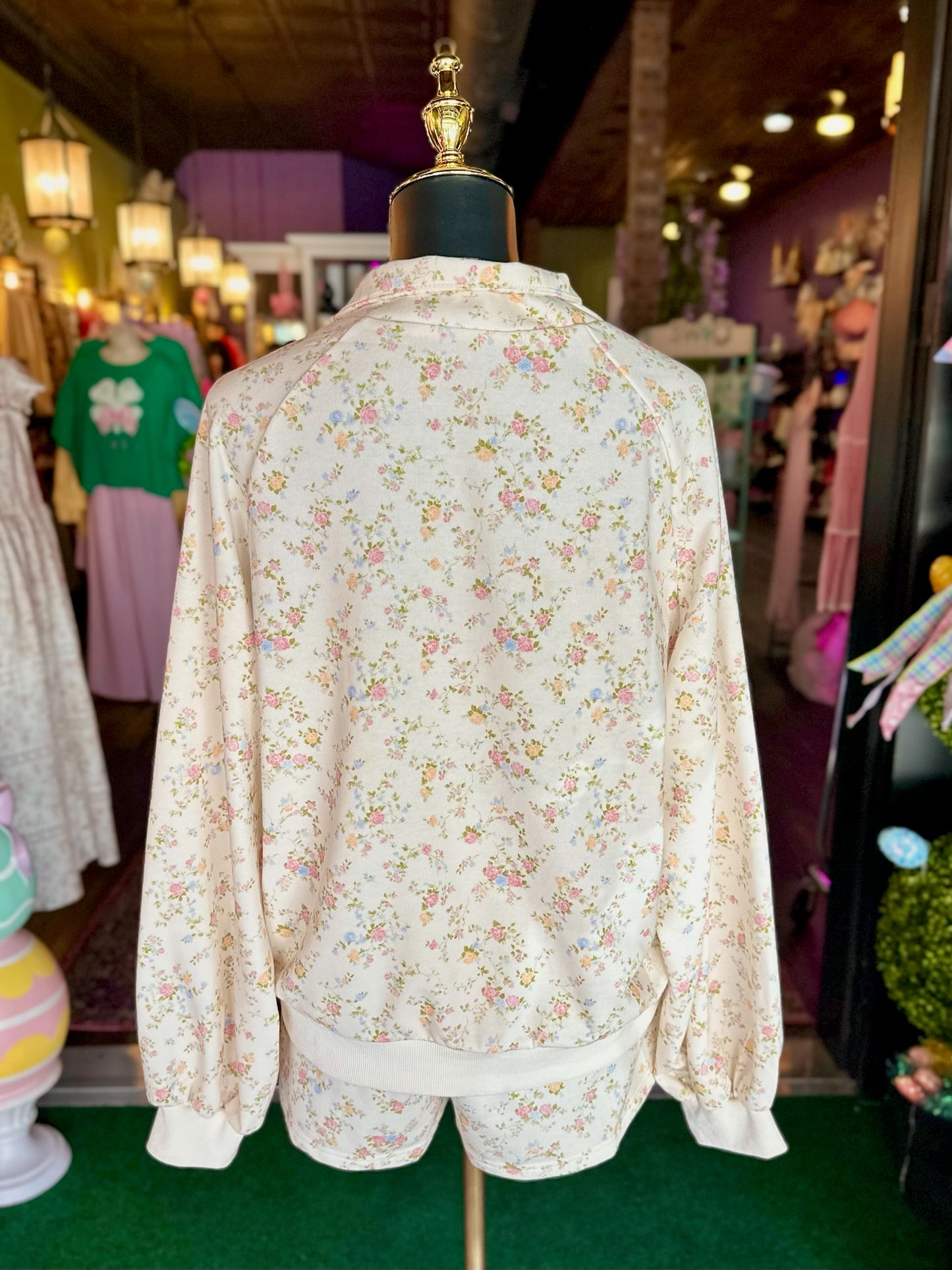Ivory Meadow Lounge Set