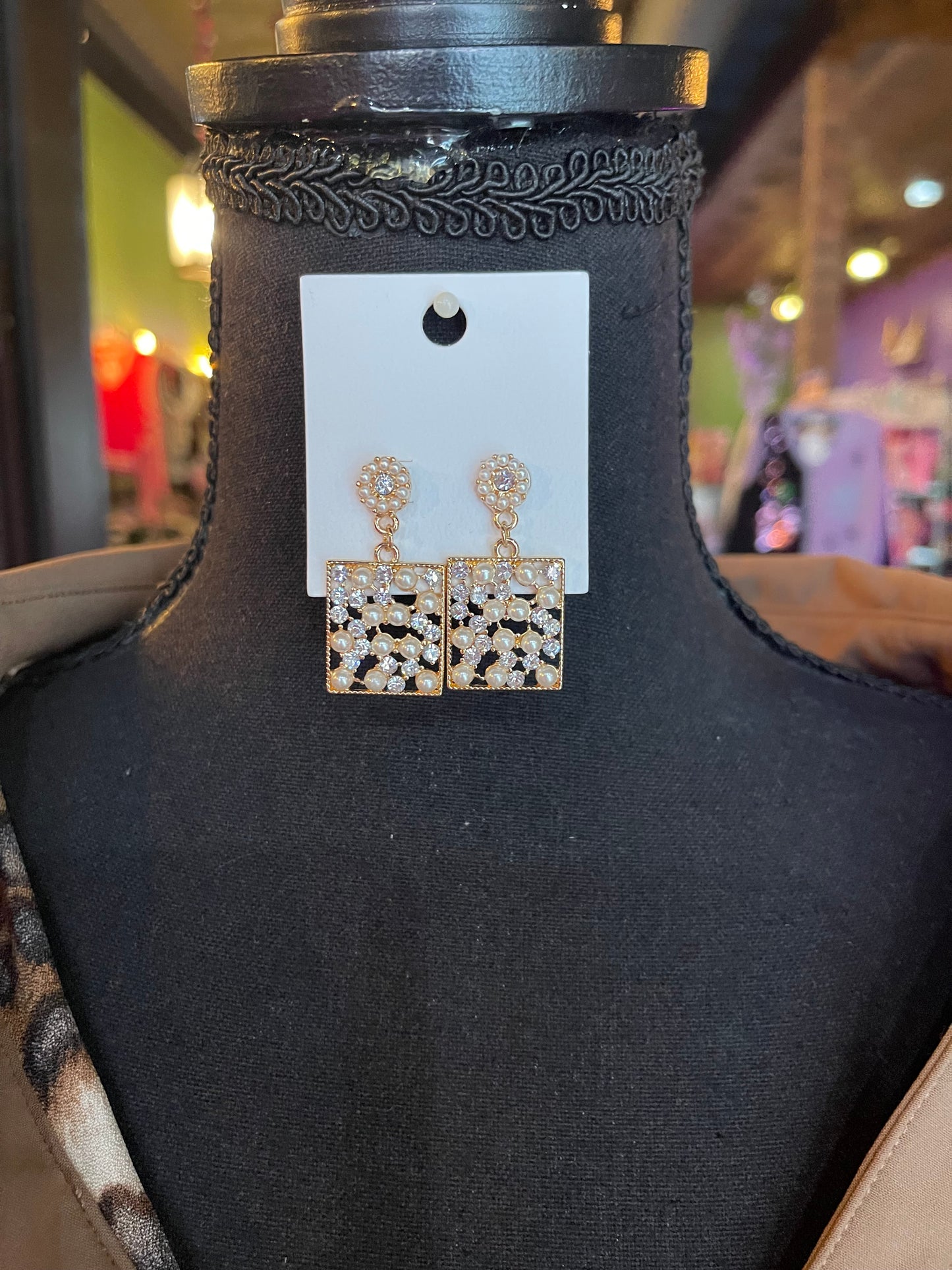 Pearl & Crystal Dangling Earrings