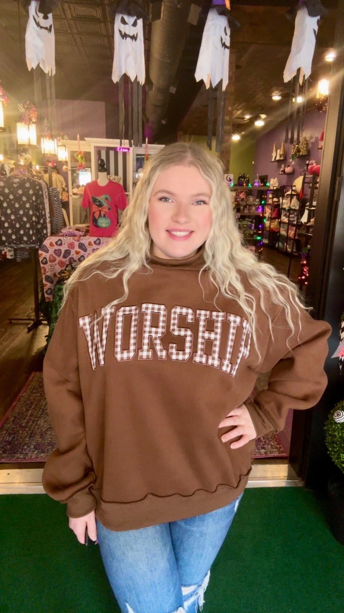 Worship Mock Neck Sweatshirt