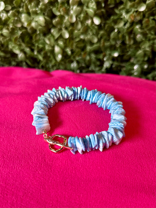 Aqua Blue Shell Beaded Bracelet