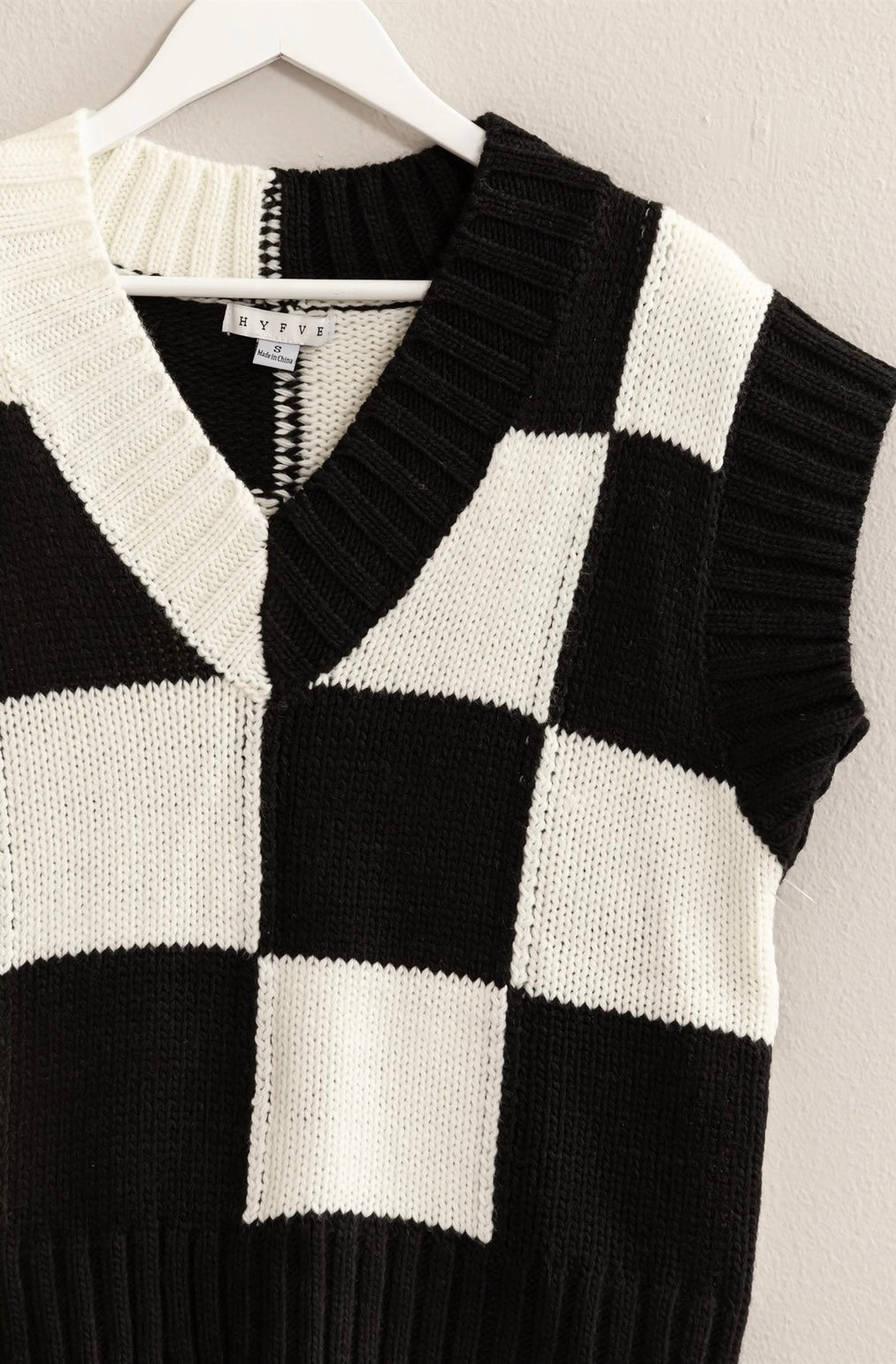 Black/White Checkered Knit Sweater Vest