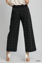 Load image into Gallery viewer, Luxeknit Embellished Sweatpants
