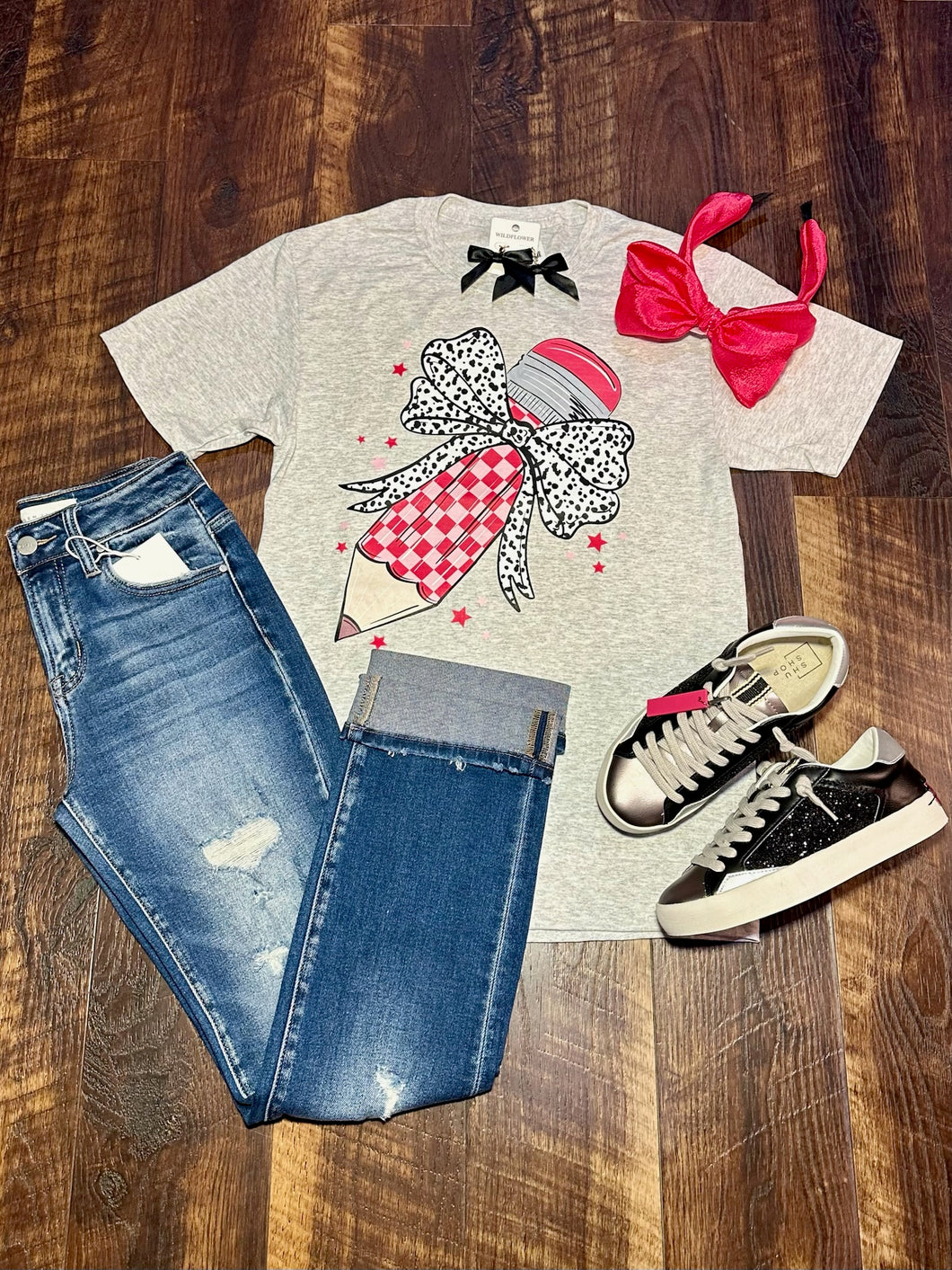 Dalmatian Bow Pencil Tee