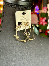 Load image into Gallery viewer, Gold Bow Hoops
