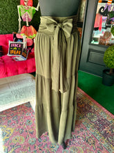 Load image into Gallery viewer, Olive Front-Tie Pants
