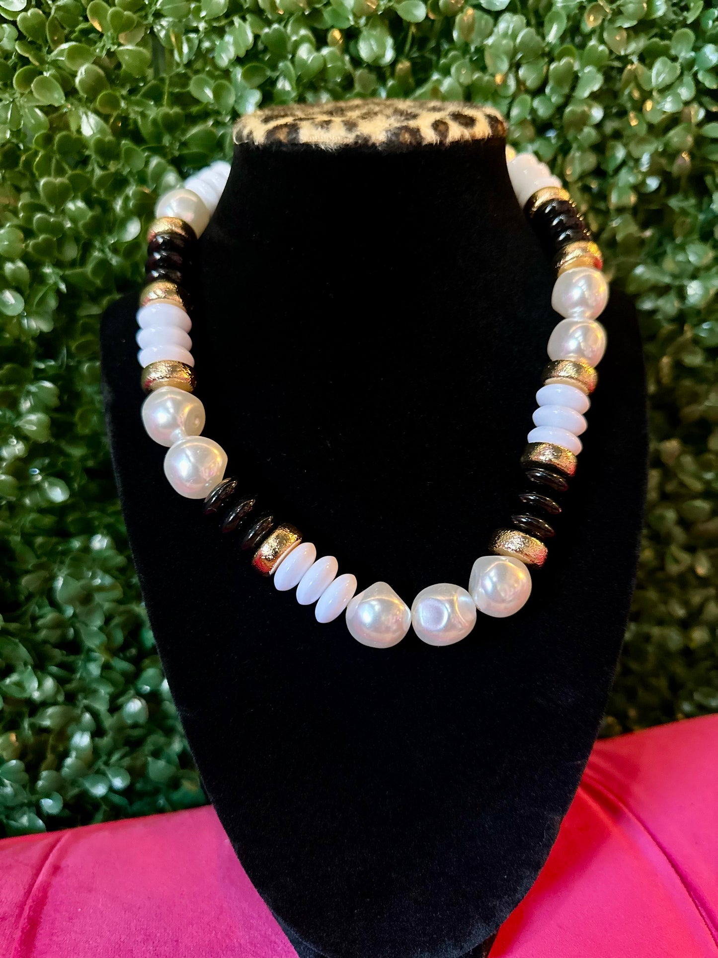 Black, White, & Gold Rondelle Beaded Pearl Necklace