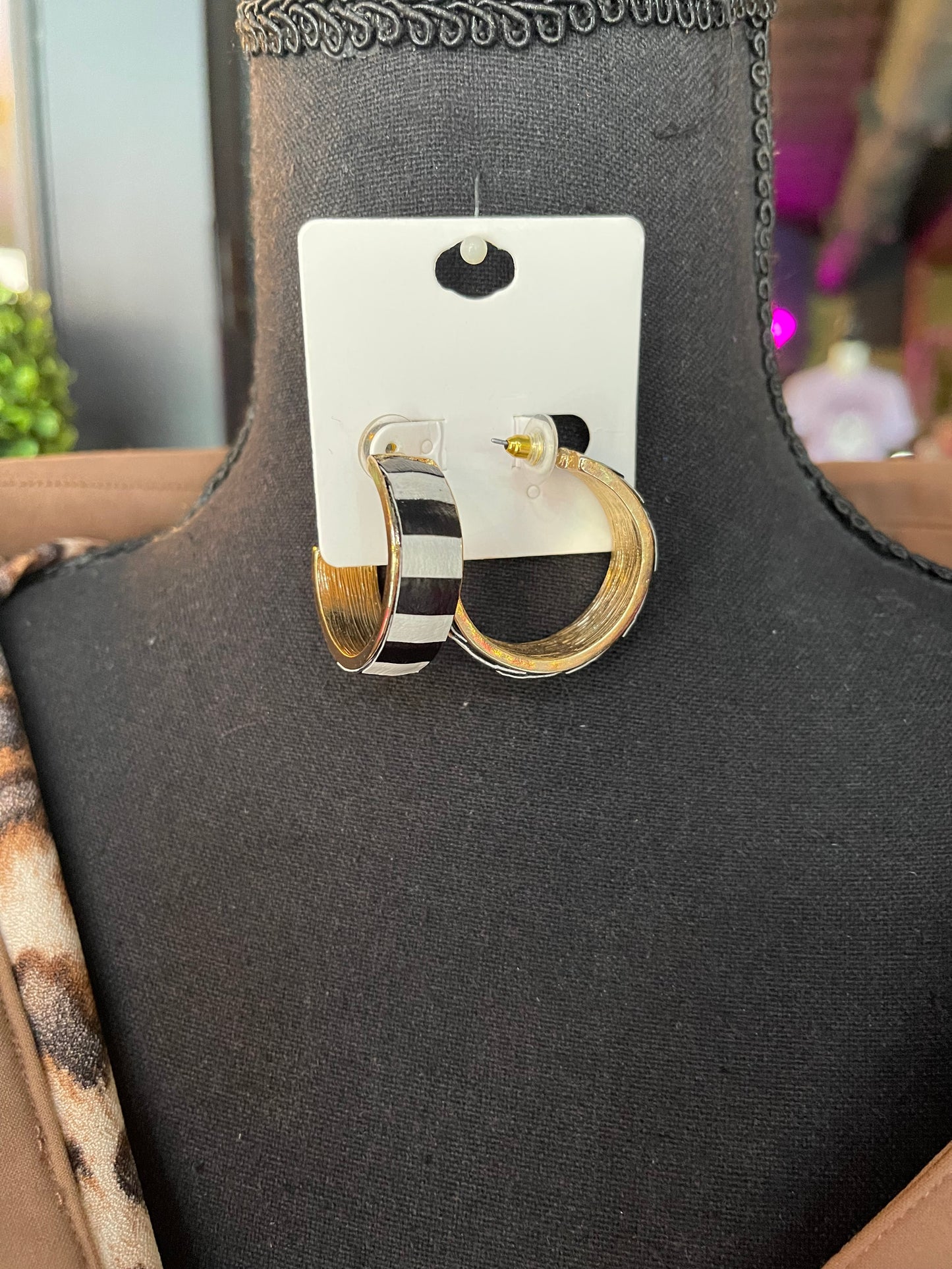 Black & White Striped Hoops