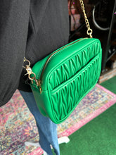Load image into Gallery viewer, Textured Crossbody w/ Chain strap
