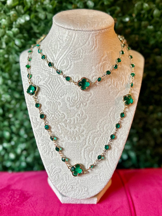 Emerald Green Quatrefoil Long Necklace