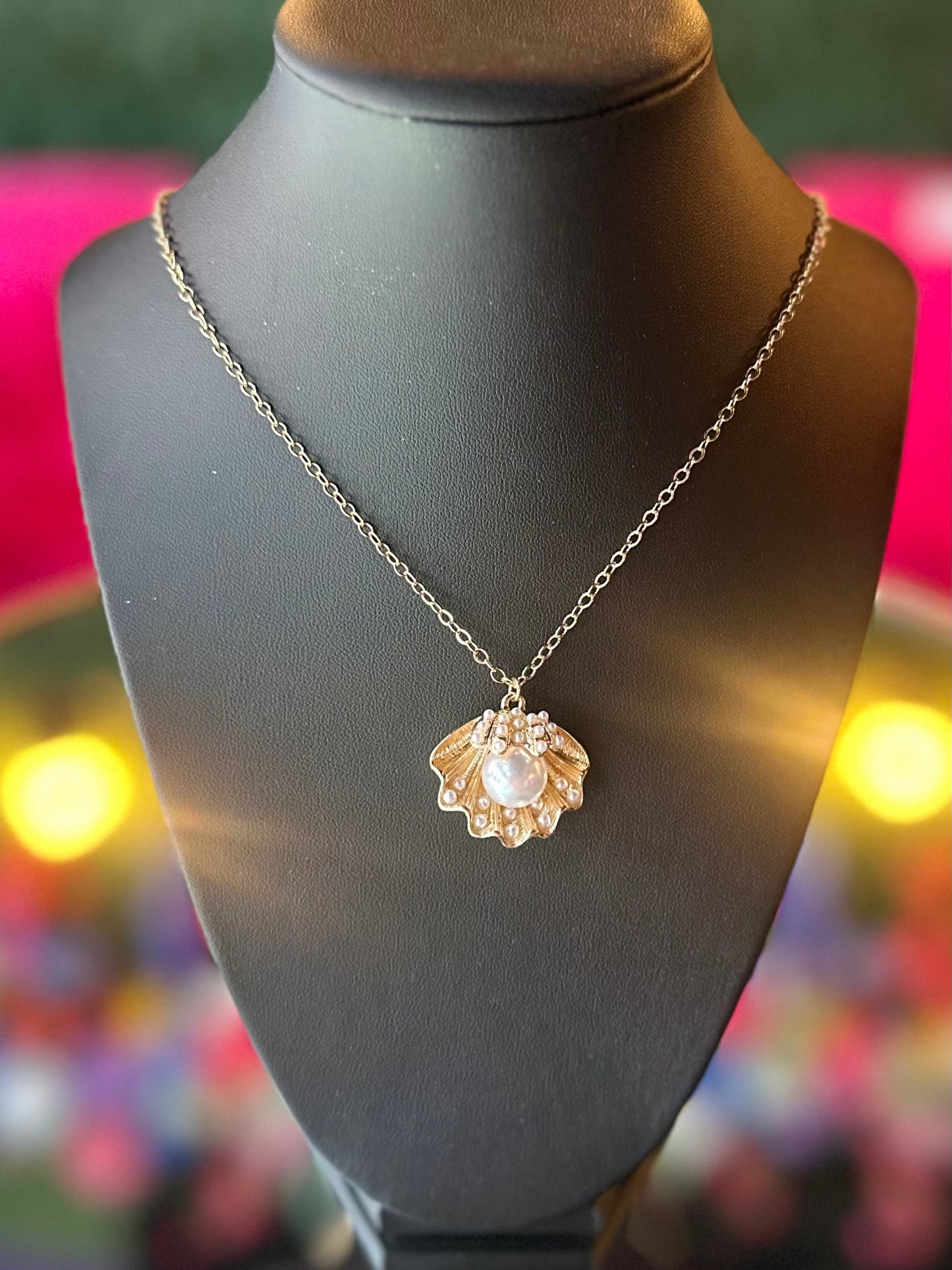 Pearl Embellished Clamshell Charm Necklace