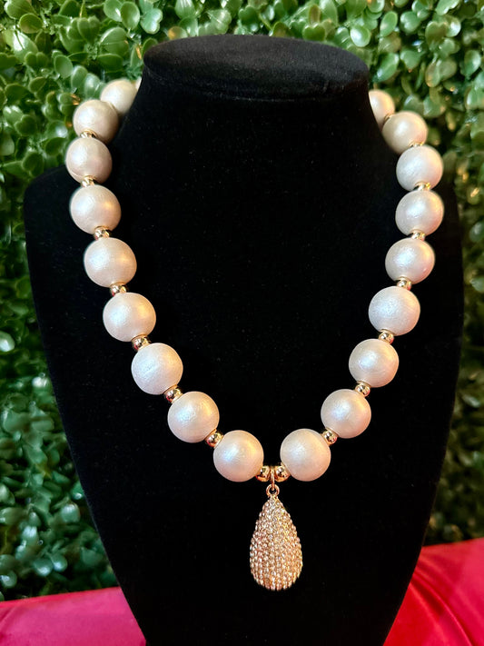 Rhinestone Tear Drop Bead Necklace
