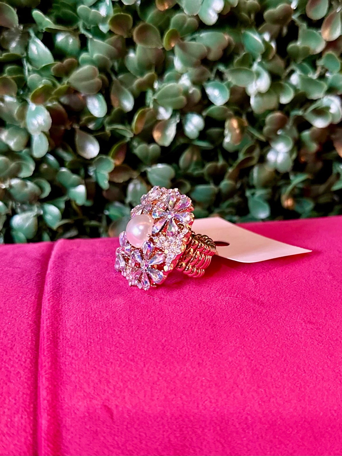 Pearl Center Rhinestone Embellished Blossom Ring