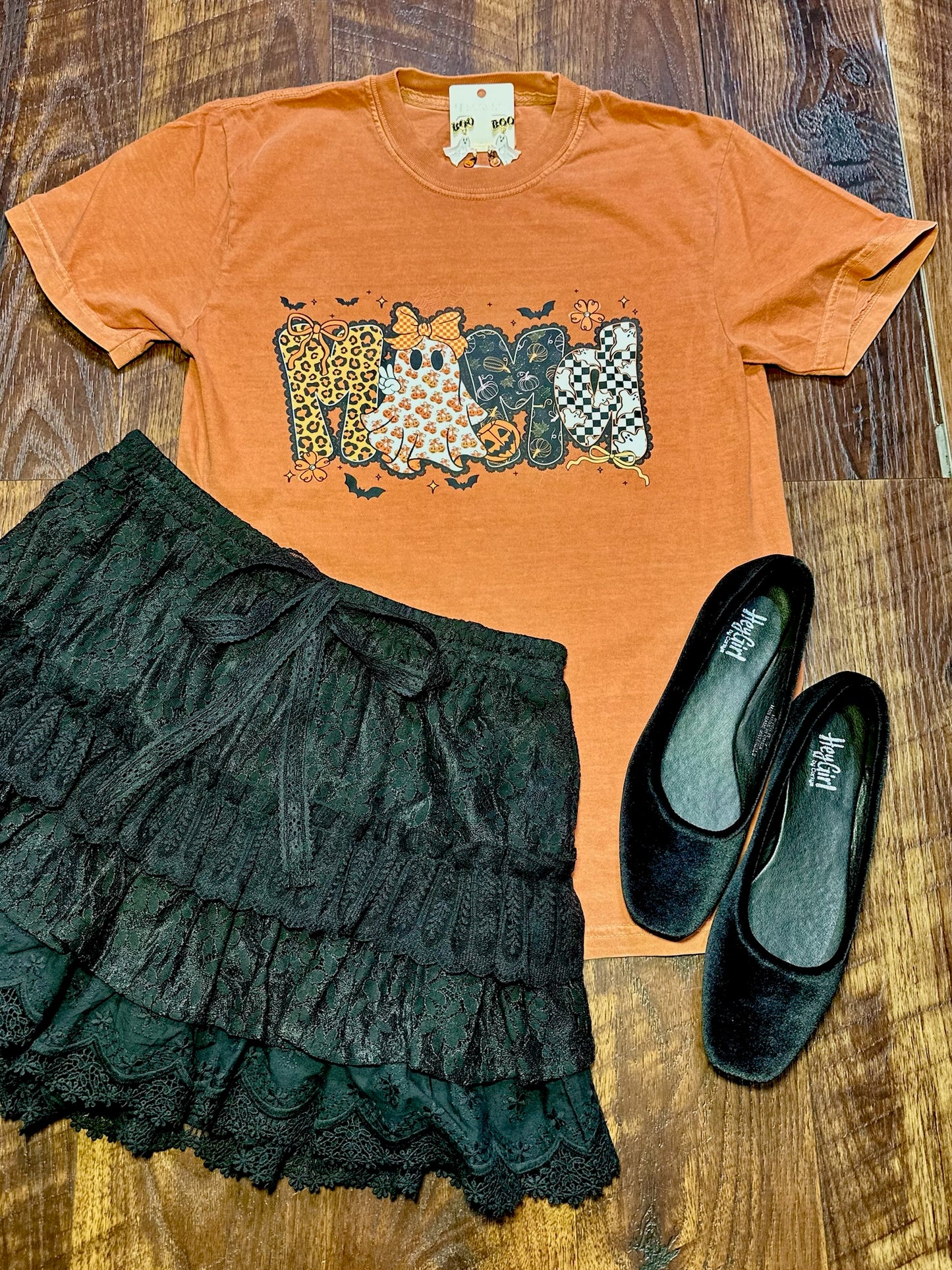 Comfort Colors Halloween MAMA T-Shirt