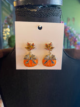 Load image into Gallery viewer, Coquette Halloween Pumpkin Earrings

