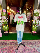 Load image into Gallery viewer, Coquette bow Clover tee
