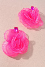 Load image into Gallery viewer, Fuchsia Mesh Flower Earrings
