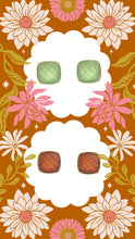 Load image into Gallery viewer, Fall Stone Square Studs
