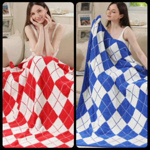 ComfyLuxe GameDay Argyle Pattern Throw Blankets