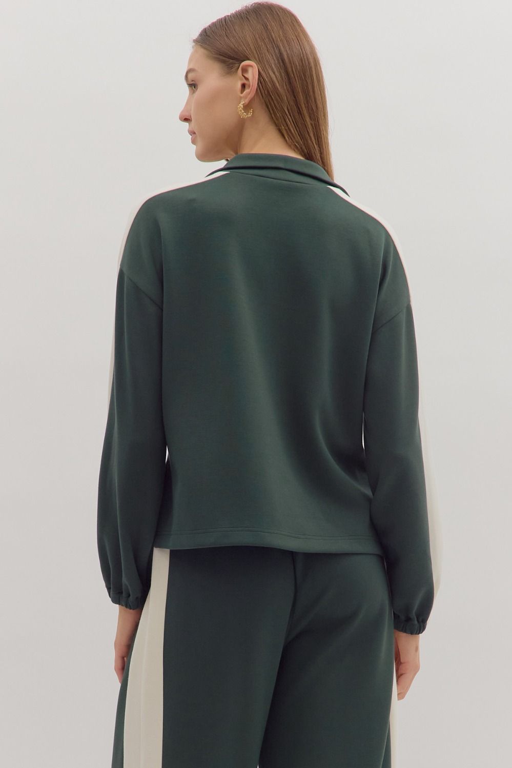 Dark Green & Ivory Contrast