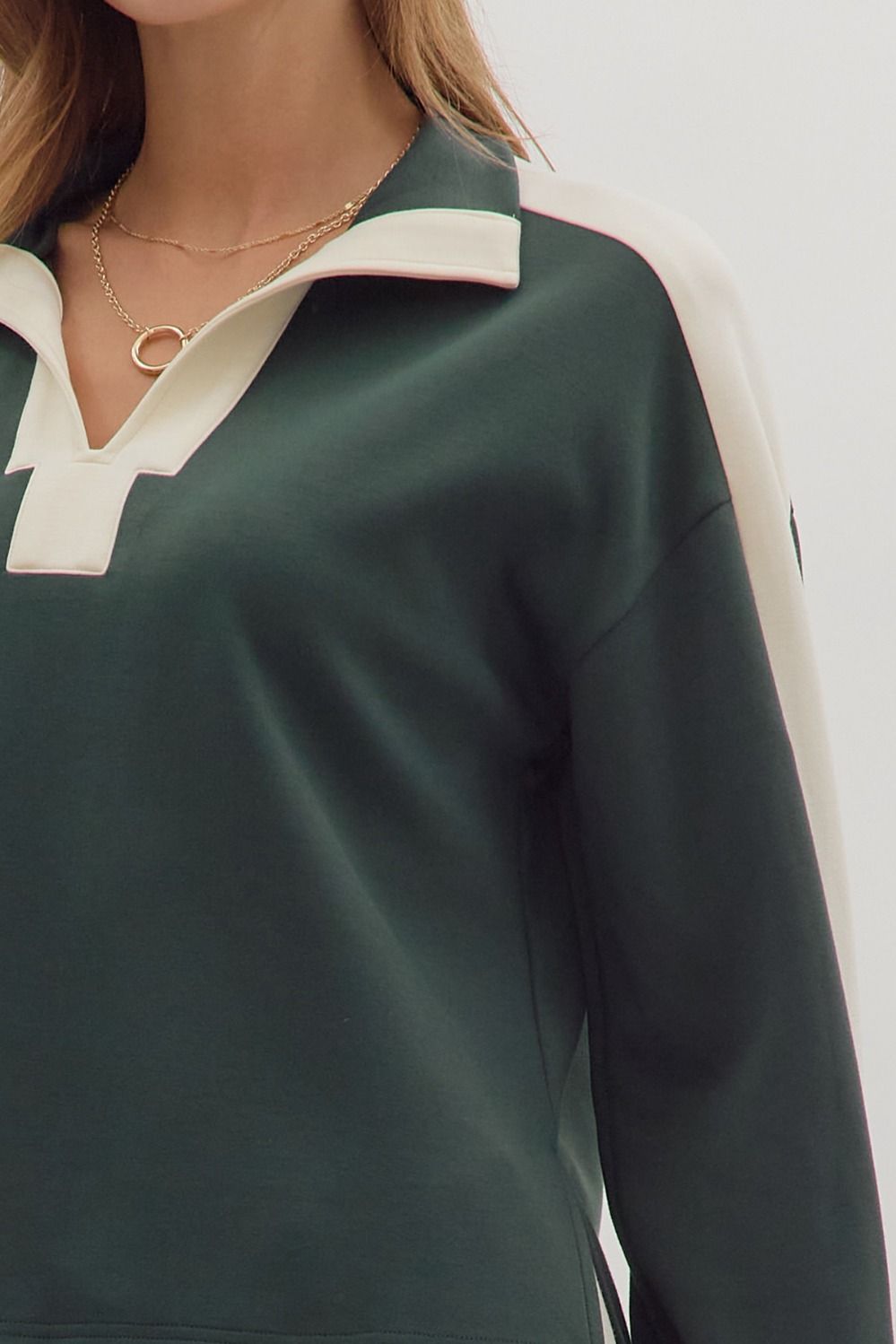 Dark Green & Ivory Contrast