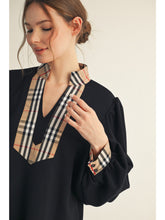 Load image into Gallery viewer, Black &amp; Plaid Contrast Set
