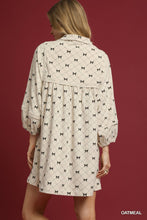 Load image into Gallery viewer, Oatmeal Corduroy Bow Print Babydoll Dress
