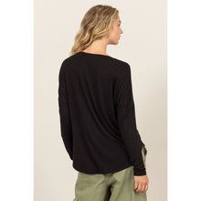 Load image into Gallery viewer, Black Long Sleeve Basic Top

